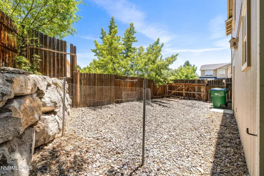 2493 Bentley, Reno, Nevada 89523, 4 Bedrooms Bedrooms, ,3 BathroomsBathrooms,Residential,Residential,Bentley,250052422