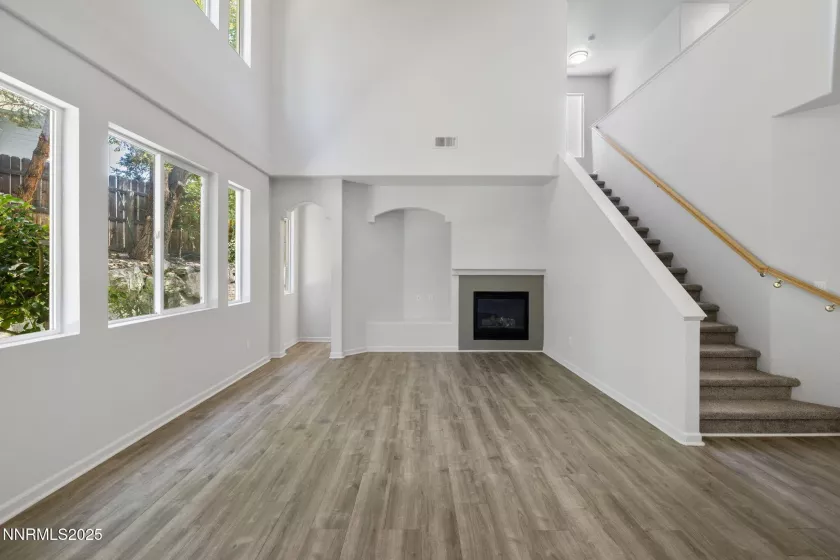 2493 Bentley, Reno, Nevada 89523, 4 Bedrooms Bedrooms, ,3 BathroomsBathrooms,Residential,Residential,Bentley,250052422
