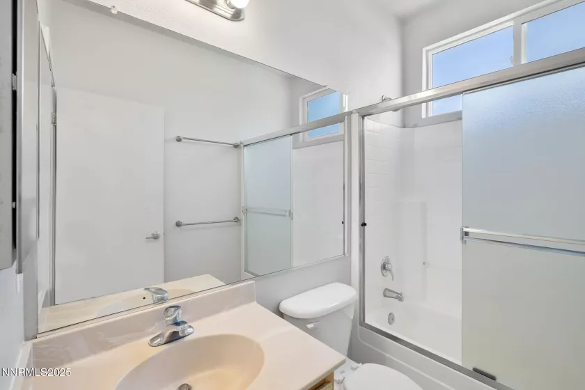 2493 Bentley, Reno, Nevada 89523, 4 Bedrooms Bedrooms, ,3 BathroomsBathrooms,Residential,Residential,Bentley,250052422