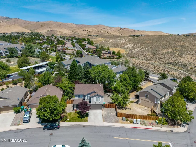 2493 Bentley, Reno, Nevada 89523, 4 Bedrooms Bedrooms, ,3 BathroomsBathrooms,Residential,Residential,Bentley,250052422