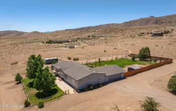 40 Owens, Reno, Nevada 89506, 3 Bedrooms Bedrooms, ,2 BathroomsBathrooms,Residential,Residential,Owens,250052423