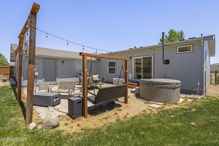 40 Owens, Reno, Nevada 89506, 3 Bedrooms Bedrooms, ,2 BathroomsBathrooms,Residential,Residential,Owens,250052423
