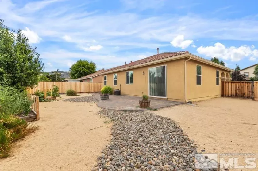 365 Pesaro, Reno, Nevada 89521, 3 Bedrooms Bedrooms, ,2 BathroomsBathrooms,Residential Lease,Manufactured,Pesaro,250052424