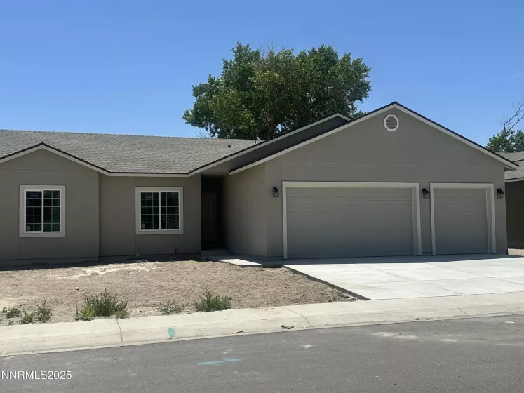 2329 Verona, Fallon, Nevada 89406, 3 Bedrooms Bedrooms, ,2 BathroomsBathrooms,Residential,Residential,Verona,250052425