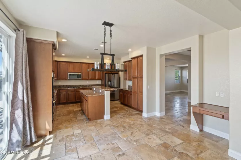 8389 Opal Ranch, Reno, Nevada 89506, 5 Bedrooms Bedrooms, ,3 BathroomsBathrooms,Residential,Residential,Opal Ranch,250052428