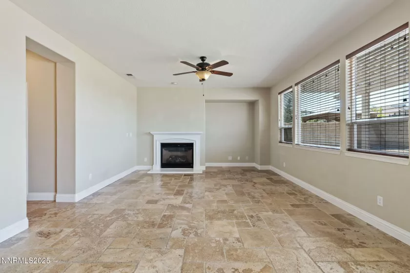 8389 Opal Ranch, Reno, Nevada 89506, 5 Bedrooms Bedrooms, ,3 BathroomsBathrooms,Residential,Residential,Opal Ranch,250052428