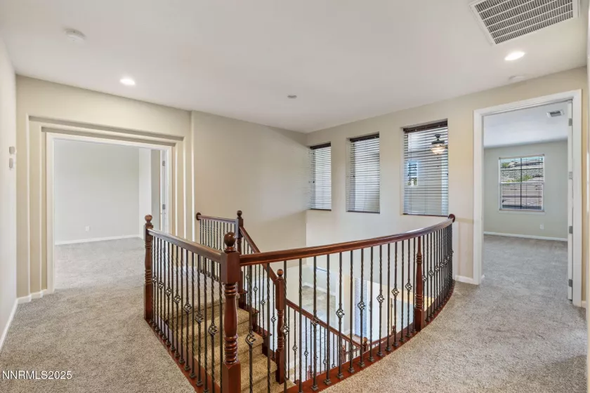 8389 Opal Ranch, Reno, Nevada 89506, 5 Bedrooms Bedrooms, ,3 BathroomsBathrooms,Residential,Residential,Opal Ranch,250052428