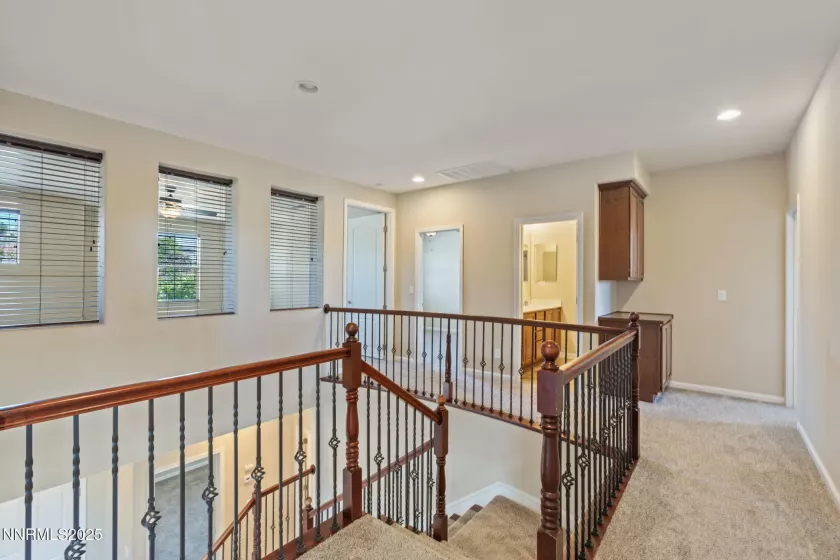 8389 Opal Ranch, Reno, Nevada 89506, 5 Bedrooms Bedrooms, ,3 BathroomsBathrooms,Residential,Residential,Opal Ranch,250052428