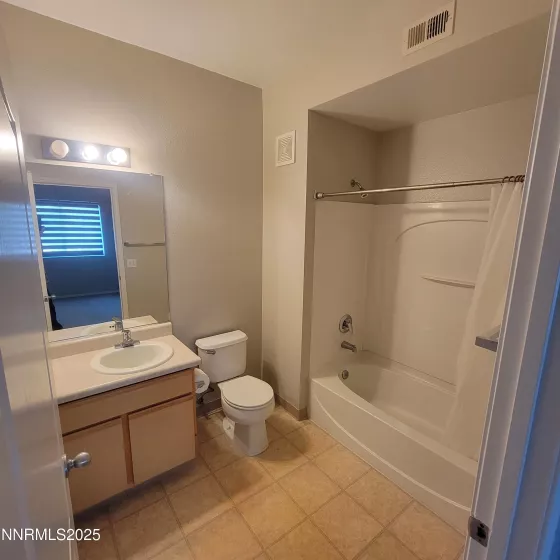 6850 Sharlands, Reno, Nevada 89523, 3 Bedrooms Bedrooms, ,2 BathroomsBathrooms,Residential,Residential,Sharlands,250052429