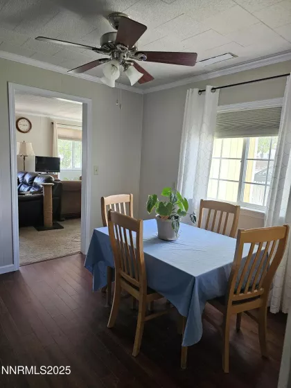 674 B, Hawthorne, Nevada 89415, 3 Bedrooms Bedrooms, ,2 BathroomsBathrooms,Residential,Residential,B,250052430