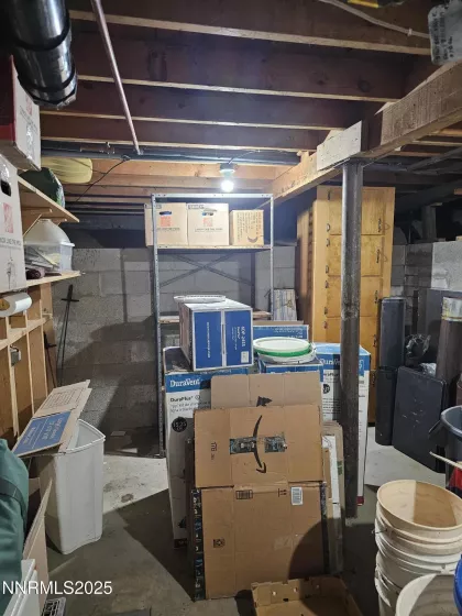 674 B, Hawthorne, Nevada 89415, 3 Bedrooms Bedrooms, ,2 BathroomsBathrooms,Residential,Residential,B,250052430