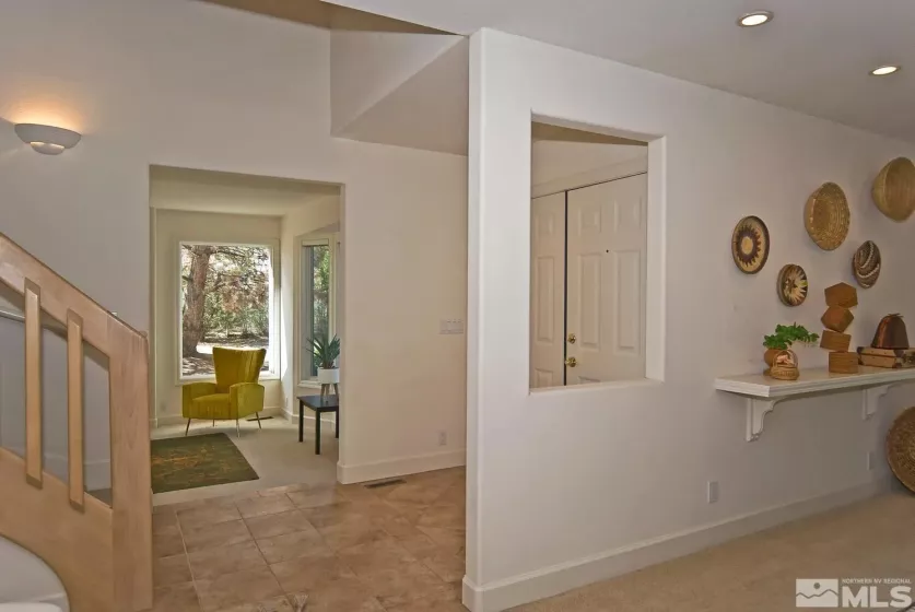 815 Kingsland, Gardnerville, Nevada 89460, 3 Bedrooms Bedrooms, ,4 BathroomsBathrooms,Residential,Residential,Kingsland,250005925