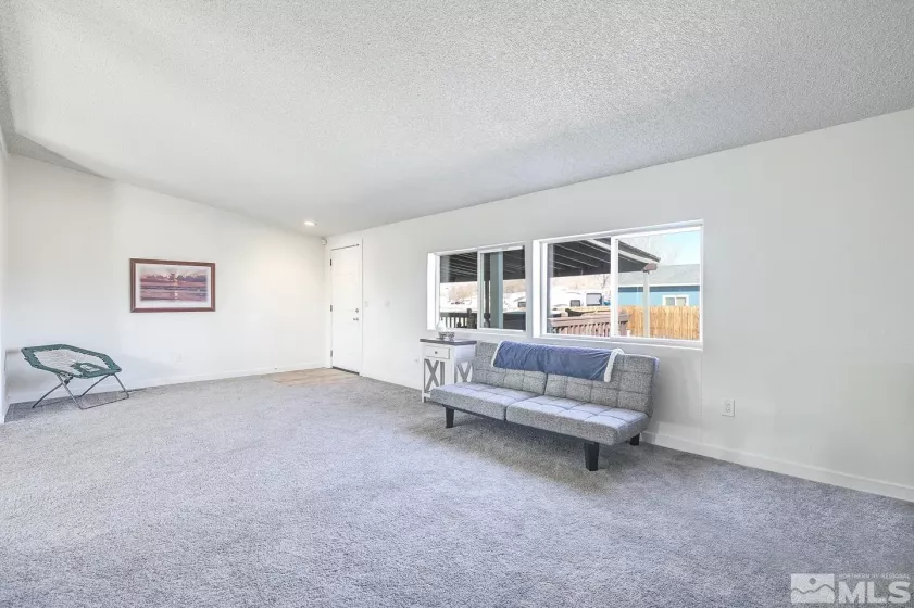2570 Tonopah, Silver Springs, Nevada 89429, 3 Bedrooms Bedrooms, ,2 BathroomsBathrooms,Residential,Residential,Tonopah,250002145