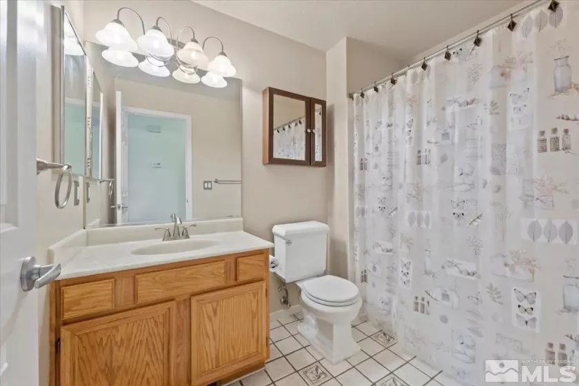 14425 Lasso, Reno, Nevada 89511, 4 Bedrooms Bedrooms, ,2 BathroomsBathrooms,Residential,Residential,Lasso,250052436