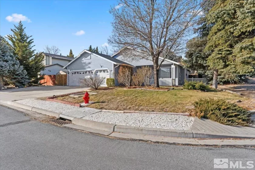 14425 Lasso, Reno, Nevada 89511, 4 Bedrooms Bedrooms, ,2 BathroomsBathrooms,Residential,Residential,Lasso,250052436