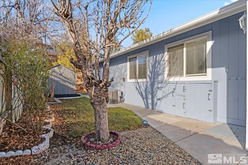 14425 Lasso, Reno, Nevada 89511, 4 Bedrooms Bedrooms, ,2 BathroomsBathrooms,Residential,Residential,Lasso,250052436