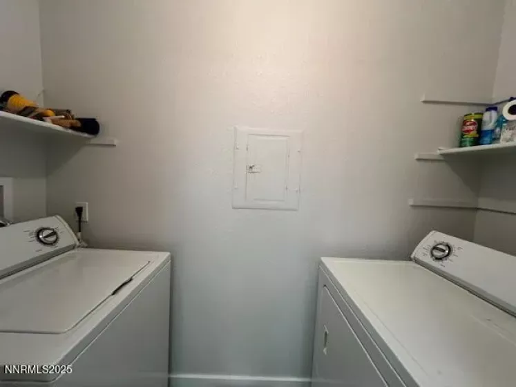 530 Patriot, Reno, Nevada 89511, 1 Bedroom Bedrooms, ,Residential,Residential,Patriot,250052437