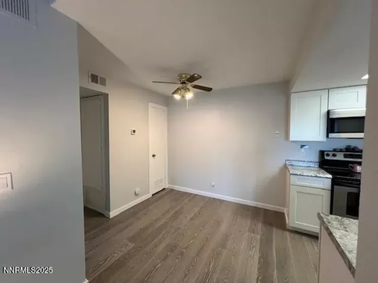 530 Patriot, Reno, Nevada 89511, 1 Bedroom Bedrooms, ,Residential,Residential,Patriot,250052437