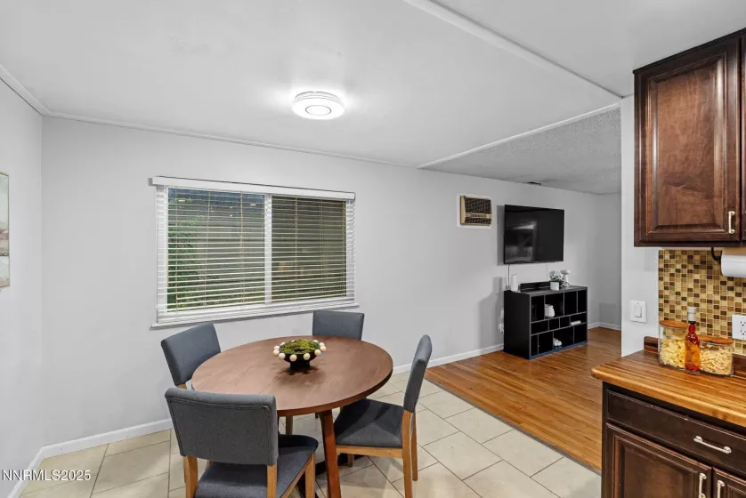3200 Vickie, Sparks, Nevada 89431, 3 Bedrooms Bedrooms, ,2 BathroomsBathrooms,Residential,Residential,Vickie,250052442