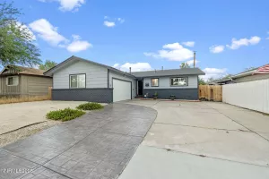 3200 Vickie, Sparks, Nevada 89431, 3 Bedrooms Bedrooms, ,2 BathroomsBathrooms,Residential,Residential,Vickie,250052442