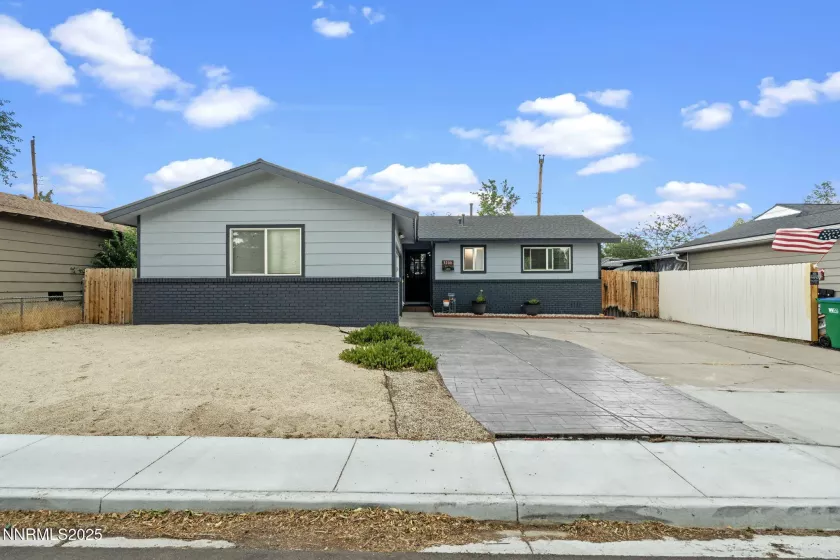 3200 Vickie, Sparks, Nevada 89431, 3 Bedrooms Bedrooms, ,2 BathroomsBathrooms,Residential,Residential,Vickie,250052442