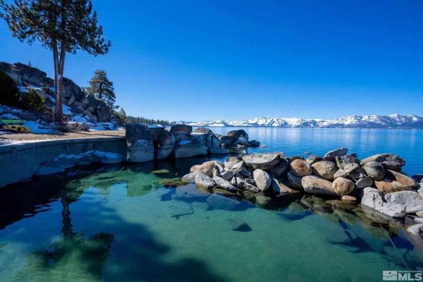 9 Lakeside Cove, Zephyr Cove, Nevada 89448, 2 Bedrooms Bedrooms, ,3 BathroomsBathrooms,Residential,Residential,Lakeside Cove,250052445