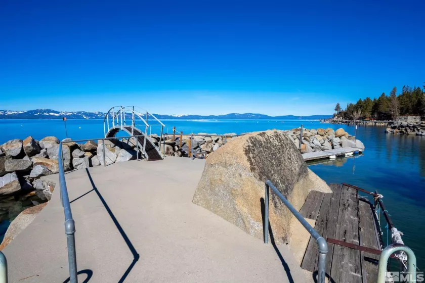 9 Lakeside Cove, Zephyr Cove, Nevada 89448, 2 Bedrooms Bedrooms, ,3 BathroomsBathrooms,Residential,Residential,Lakeside Cove,250052445