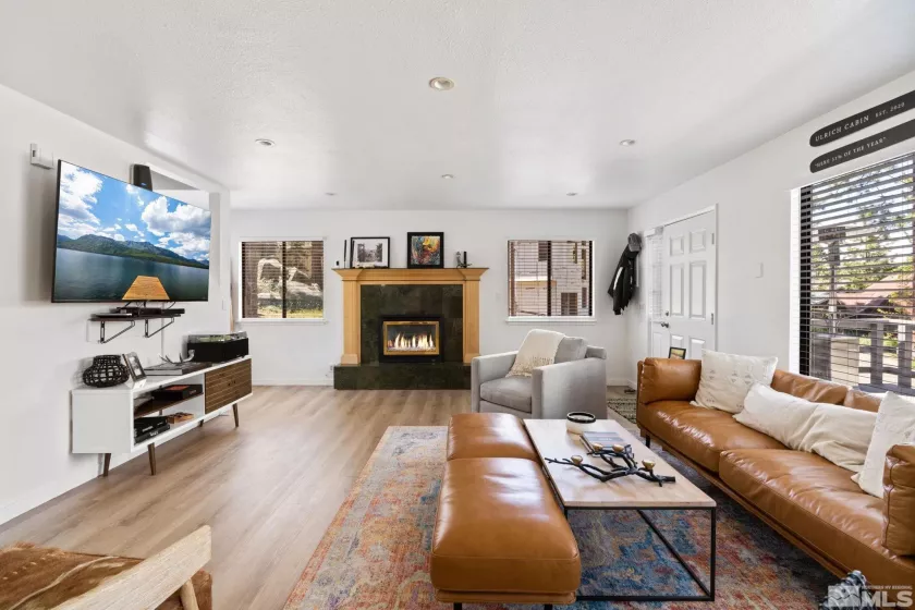 9 Lakeside Cove, Zephyr Cove, Nevada 89448, 2 Bedrooms Bedrooms, ,3 BathroomsBathrooms,Residential,Residential,Lakeside Cove,250052445