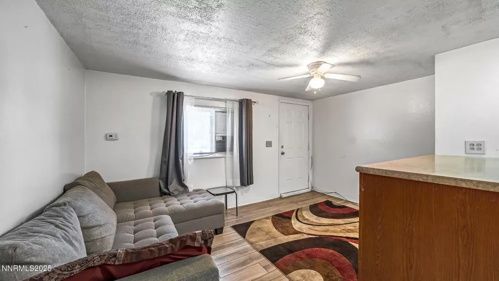 595 Mill, Reno, Nevada 89502, ,Residential Income,Residential,Mill,250052447
