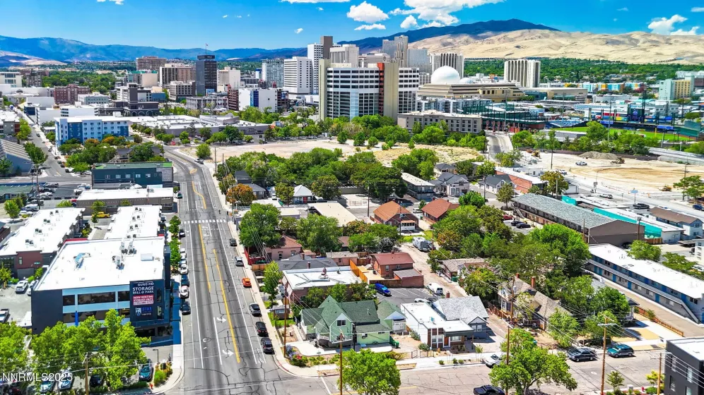 595 Mill, Reno, Nevada 89502, ,Residential Income,Residential,Mill,250052447