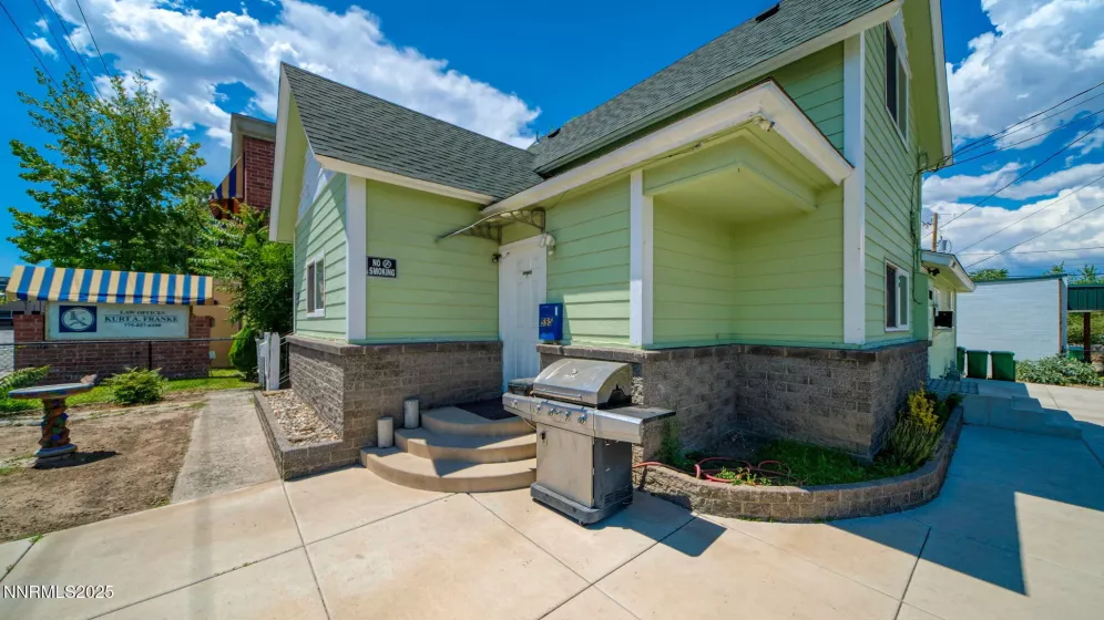 595 Mill, Reno, Nevada 89502, ,Residential Income,Residential,Mill,250052447