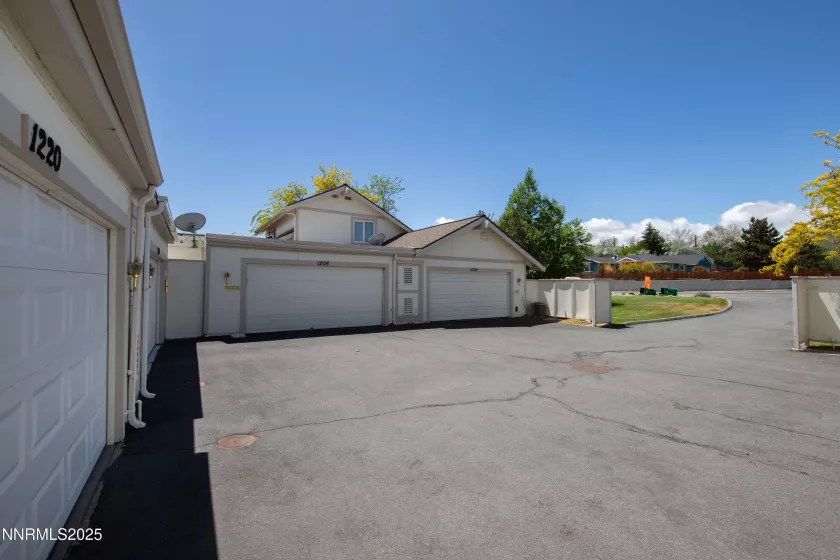 1220 Conway, Reno, Nevada 89503, 3 Bedrooms Bedrooms, ,2 BathroomsBathrooms,Residential,Residential,Conway,250052448