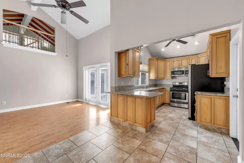1220 Conway, Reno, Nevada 89503, 3 Bedrooms Bedrooms, ,2 BathroomsBathrooms,Residential,Residential,Conway,250052448