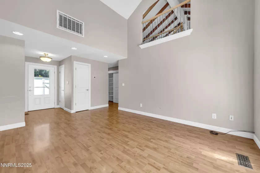 1220 Conway, Reno, Nevada 89503, 3 Bedrooms Bedrooms, ,2 BathroomsBathrooms,Residential,Residential,Conway,250052448