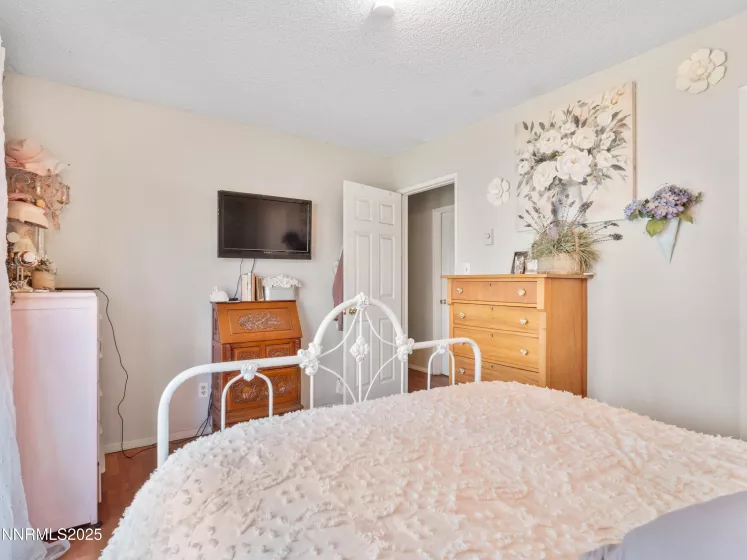 1332 Topaz, Gardnerville, Nevada 89460, 3 Bedrooms Bedrooms, ,1 BathroomBathrooms,Residential,Residential,Topaz,250052451