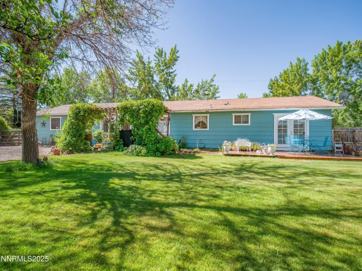 1332 Topaz, Gardnerville, Nevada 89460, 3 Bedrooms Bedrooms, ,1 BathroomBathrooms,Residential,Residential,Topaz,250052451