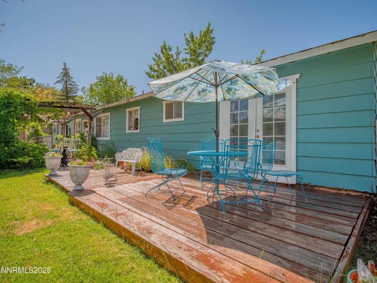 1332 Topaz, Gardnerville, Nevada 89460, 3 Bedrooms Bedrooms, ,1 BathroomBathrooms,Residential,Residential,Topaz,250052451
