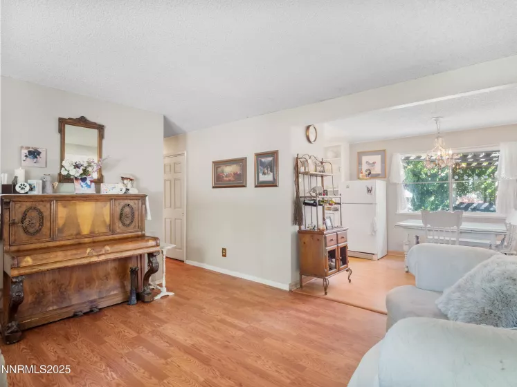 1332 Topaz, Gardnerville, Nevada 89460, 3 Bedrooms Bedrooms, ,1 BathroomBathrooms,Residential,Residential,Topaz,250052451