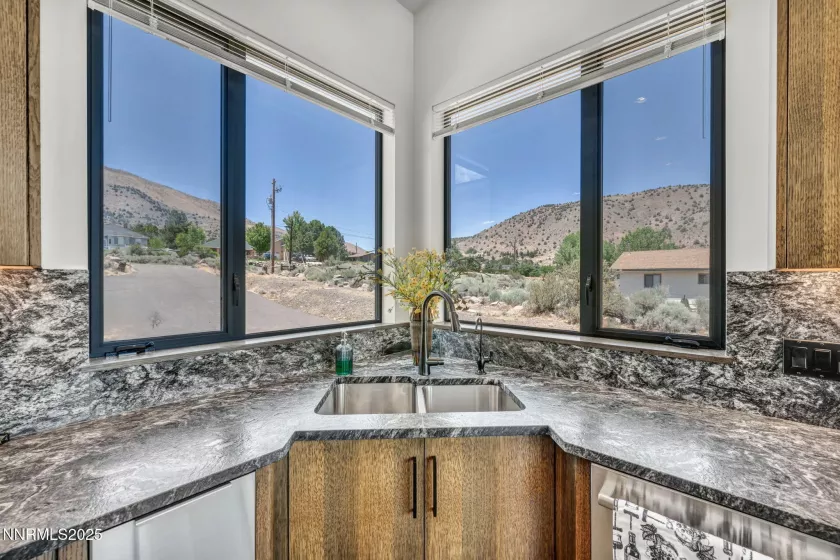 1971 Comstock, Gardnerville, Nevada 89410, 3 Bedrooms Bedrooms, ,4 BathroomsBathrooms,Residential,Residential,Comstock,250052453