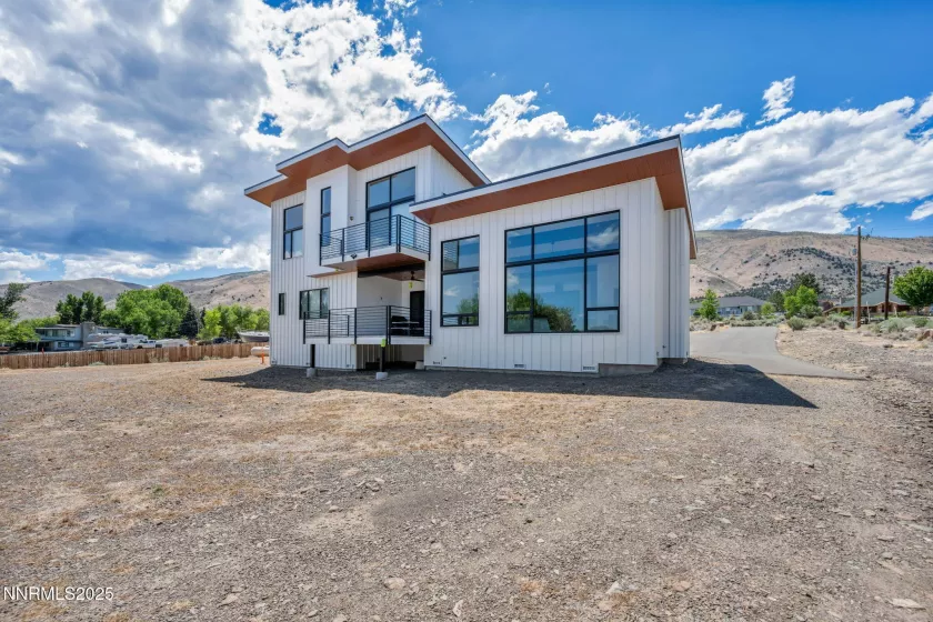 1971 Comstock, Gardnerville, Nevada 89410, 3 Bedrooms Bedrooms, ,4 BathroomsBathrooms,Residential,Residential,Comstock,250052453