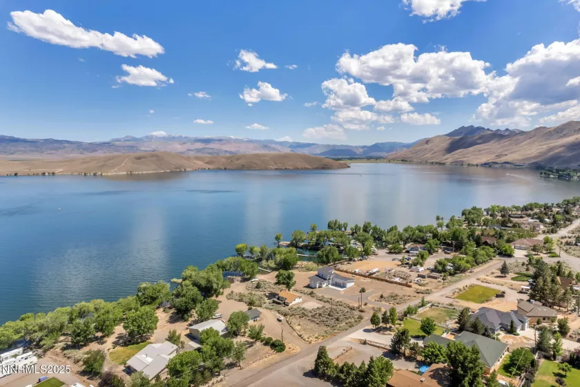 1971 Comstock, Gardnerville, Nevada 89410, 3 Bedrooms Bedrooms, ,4 BathroomsBathrooms,Residential,Residential,Comstock,250052453