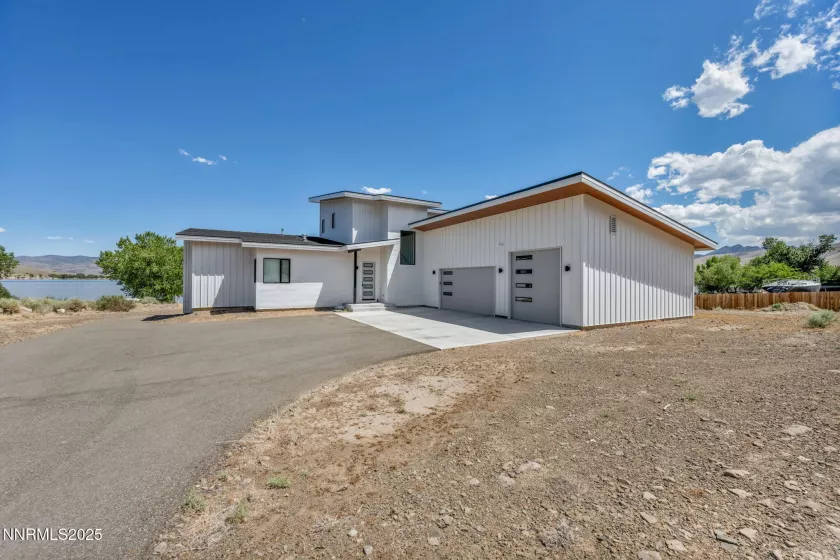 1971 Comstock, Gardnerville, Nevada 89410, 3 Bedrooms Bedrooms, ,4 BathroomsBathrooms,Residential,Residential,Comstock,250052453
