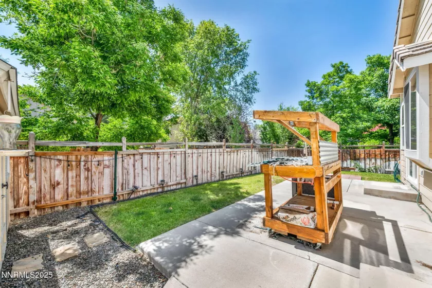7449 Ambush, Sparks, Nevada 89436, 4 Bedrooms Bedrooms, ,2 BathroomsBathrooms,Residential,Residential,Ambush,250052456