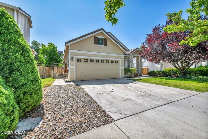 7449 Ambush, Sparks, Nevada 89436, 4 Bedrooms Bedrooms, ,2 BathroomsBathrooms,Residential,Residential,Ambush,250052456