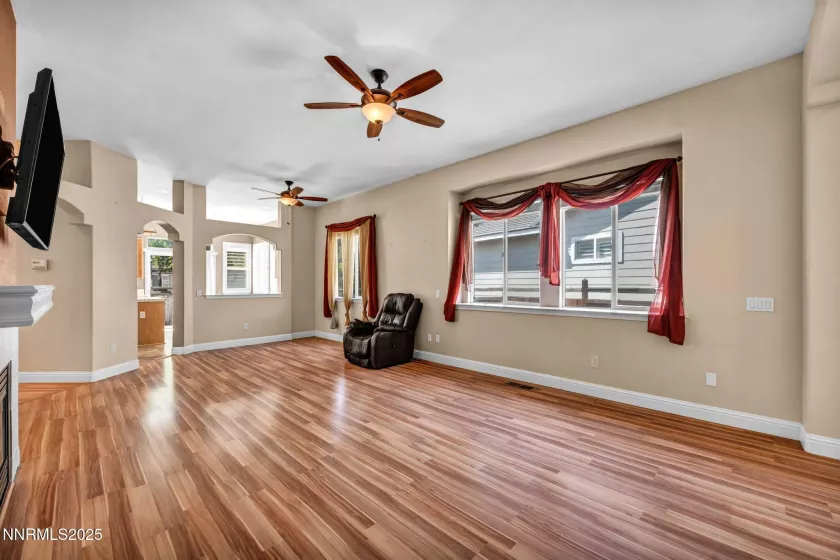 7449 Ambush, Sparks, Nevada 89436, 4 Bedrooms Bedrooms, ,2 BathroomsBathrooms,Residential,Residential,Ambush,250052456