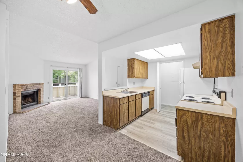 555 Patriot, Reno, Nevada 89511, 1 Bedroom Bedrooms, ,1 BathroomBathrooms,Residential,Residential,Patriot,250052457