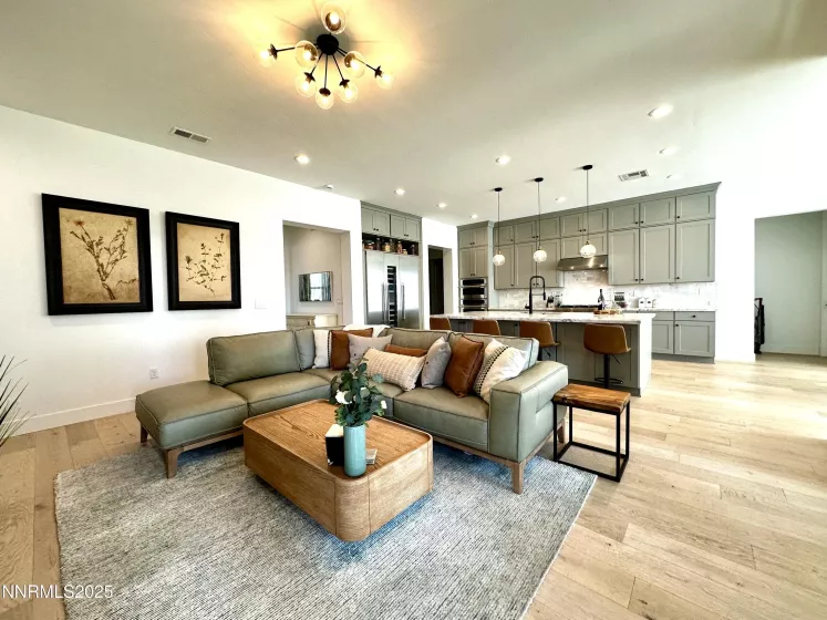5454 Side Saddle, Reno, Nevada 89511, 4 Bedrooms Bedrooms, ,5 BathroomsBathrooms,Residential,Residential,Side Saddle,250052460
