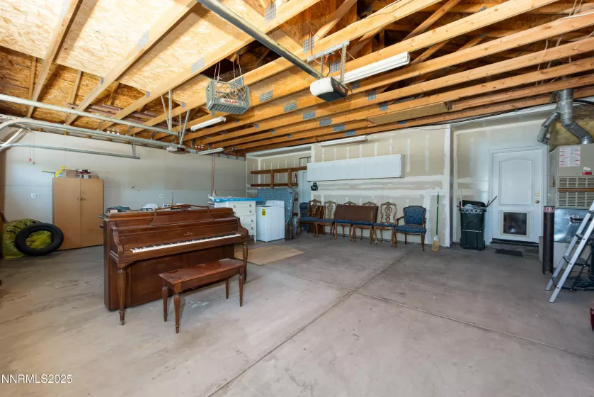 2963 Hot Springs, Minden, Nevada 89423, 3 Bedrooms Bedrooms, ,2 BathroomsBathrooms,Residential,Residential,Hot Springs,250052464