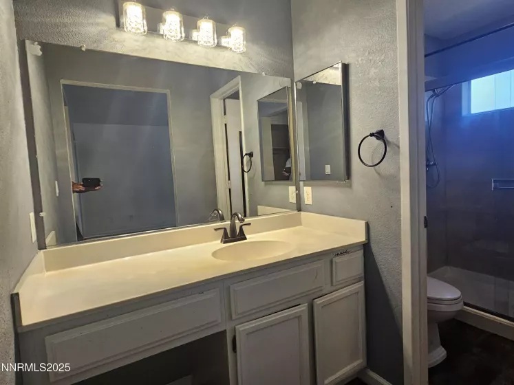 2255 Rockdale, Sparks, Nevada 89434, 3 Bedrooms Bedrooms, ,2 BathroomsBathrooms,Residential,Residential,Rockdale,250052468