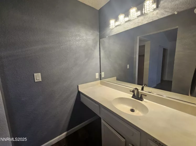 2255 Rockdale, Sparks, Nevada 89434, 3 Bedrooms Bedrooms, ,2 BathroomsBathrooms,Residential,Residential,Rockdale,250052468